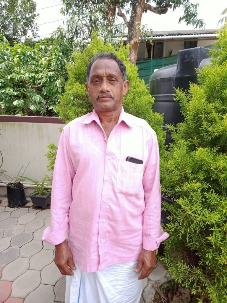 മരം മുറിക്കുന്നതിനിടെ അപകടം: മരകച്ചവടക്കാരൻ മരിച്ചു