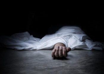 ദളിത്‌ യുവാവിനെ പെൺസുഹൃത്തിന്റെ വീട്ടിൽ തൂങ്ങിമരിച്ച നിലയിൽ കണ്ടെത്തി; ദുരഭിമാനക്കൊലയെന്ന് ആക്ഷേപം