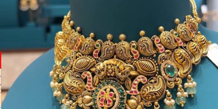 സ്വർണവില പിടിവിട്ട് താഴേക്ക്