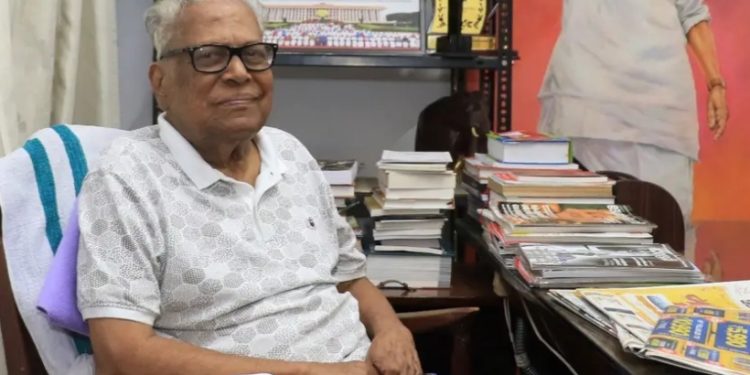 വിഎസ് അച്യുതാനന്ദന്റെ ആരോഗ്യനിലയിൽ നേരിയ പുരോഗതി