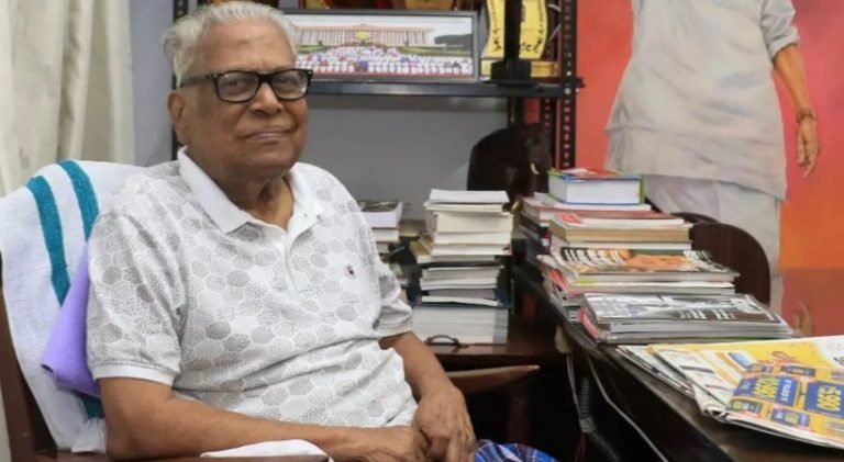 വി.എസ്. അച്യുതാനന്ദന്റെ നില ഗുരുതരം