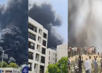 തകര്‍ന്നുവീണത് ലണ്ടനിലേക്ക് പുറപ്പെട്ട വിമാനം; മേഖലയിലാകെ കറുത്തപുക