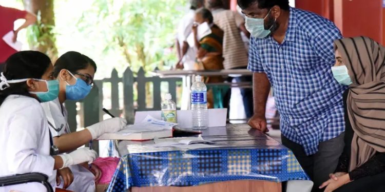 സംസ്ഥാനത്തെ സർക്കാർ ആശുപത്രികളിൽ കുട്ടികൾക്കുള്ള സൗജന്യ ഒ പി ടിക്കറ്റ് നിർത്തലാക്കി