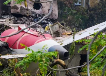 അഹമ്മദാബാദ് വിമാനാപകടം: ബ്ലാക്ക് ബോക്സിനു തകരാർ, പരിശോധനയ്ക്കായി വിദേശത്തേക്ക് അയച്ചേക്കും