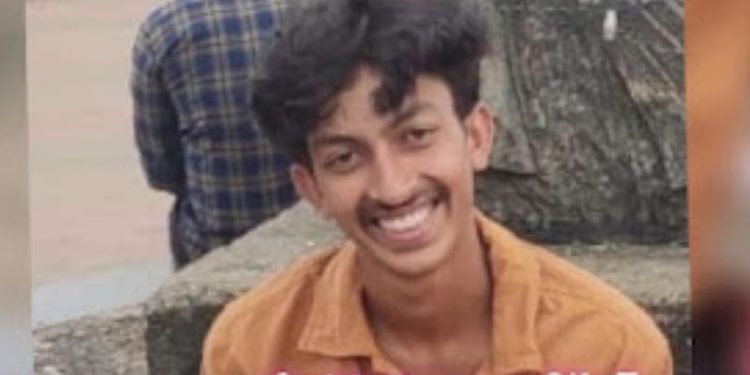 വാഹനാപകടത്തിൽ യുവാവ് മരിച്ചു