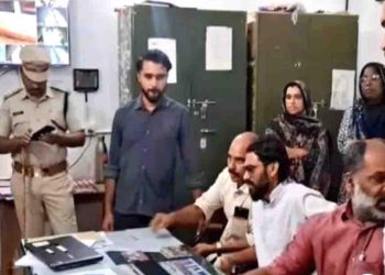 പ്ലസ് വണ്‍ വിദ്യാര്‍ത്ഥിയെ  സീനിയേഴ്സ് മർദ്ദിച്ച സംഭവം:ഉപരോധവുമായി യൂത്ത് കോൺഗ്രസ്