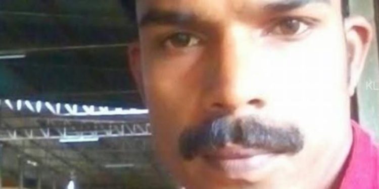 യുവാവിനെ തോട്ടിൽ മരിച്ച നിലയിൽ കണ്ടെത്തി