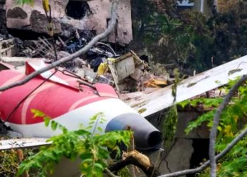 അഹമ്മദാബാദ് ദുരന്തം: വിമാനത്തിന്റെ 2 എൻജിനുകളും പ്രവർത്തനരഹിതമായി?; ഫ്ലൈറ്റ് സിമുലേറ്റർ പഠനം നടത്തി എയർ ഇന്ത്യ