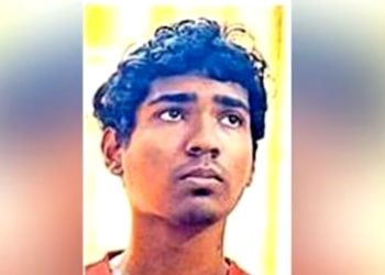 അമിതമായ മൊബൈൽ ഉപയോഗം, മാനസികനില തകരാറിലായി; മകന്റെ അടിയേറ്റ പിതാവ് മരിച്ചു