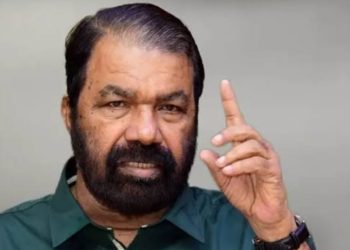 ‘പ്രധാനാധ്യാപികയെ സസ്പെൻഡ് ചെയ്യണം; മാനേജ്‌മെന്റ് നടപടി എടുത്തില്ലെങ്കില്‍ സര്‍ക്കാര്‍ എടുക്കും’