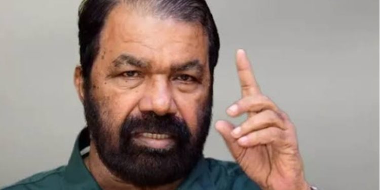 ‘പ്രധാനാധ്യാപികയെ സസ്പെൻഡ് ചെയ്യണം; മാനേജ്‌മെന്റ് നടപടി എടുത്തില്ലെങ്കില്‍ സര്‍ക്കാര്‍ എടുക്കും’