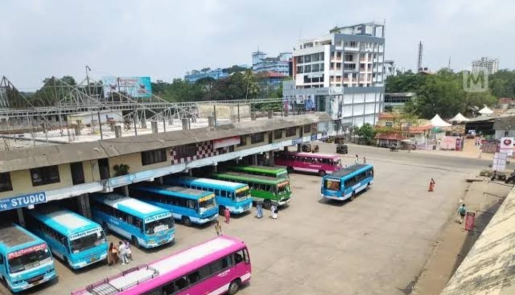 സ്വകാര്യ ബസ് സമരം പിൻവലിച്ചു