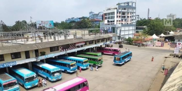 സ്വകാര്യ ബസ് സമരം പിൻവലിച്ചു