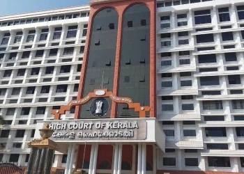 ഡ്രൈവിങ് ലൈസന്‍സ് പരീക്ഷാ പരിഷ്‌കരണം ഹൈക്കോടതി റദ്ദാക്കി