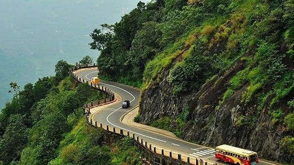 ജില്ലയില്‍ വിനോദ സഞ്ചാര കേന്ദ്രങ്ങളിലെ നിരോധാനം ഭാഗീകമായി പിന്‍വലിച്ചു