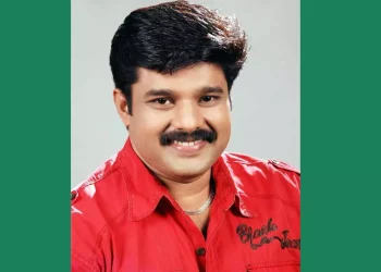 നടൻ കലാഭവൻ നവാസ് ഹോട്ടൽ മുറിയിൽ മരിച്ച നിലയിൽ