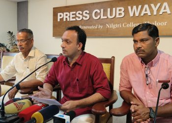 തോട്ടഭ‍ൂമി വാങ്ങി സാമ്പത്തിക തട്ടിപ്പ്‌ മുസ്ലീം ലീഗ്‌ ജനങ്ങളോട്‌ മറുപടി പറയണം: സിപിഐ എം