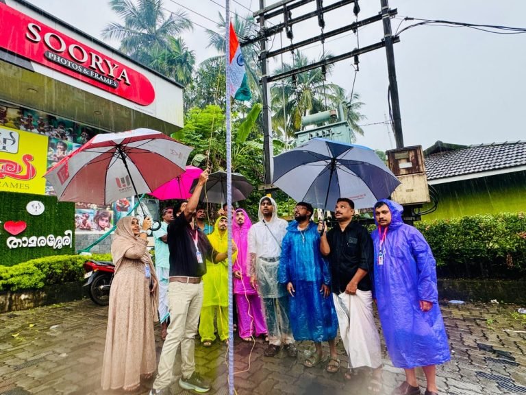 സ്വാതന്ത്ര്യദിനം ആഘോഷിച്ച് ഒമാക്