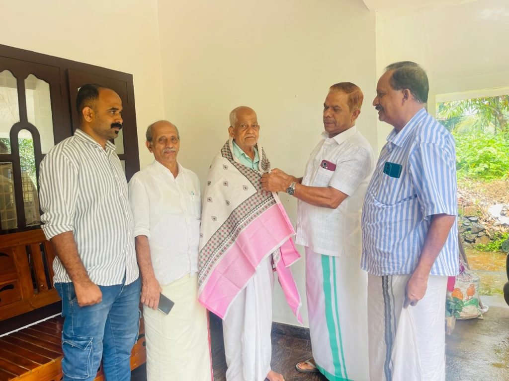 കർഷകരെ ആദരിച്ചു