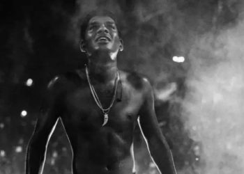 വേടന്‍ ഒളിവില്‍? തിരഞ്ഞ് പൊലീസ്; തൃശൂരിലെ വീട്ടില്‍ നിന്നും ഫോണ്‍ കണ്ടെടുത്തു