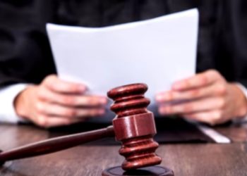 14 വയസ്സുകാരിയെ പീഡിപ്പിച്ചു, ലഹരിമരുന്ന് വിൽപനക്കാരിയാക്കി; പ്രതിയായ രണ്ടാനച്ഛന് 55 വർഷം കഠിന തടവ്