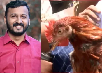 രാഹുലിനെതിരായ പ്രതിഷേധത്തിന് ഉപയോഗിച്ച കോഴി ചത്തു; മഹിളാ മോര്‍ച്ച പ്രവര്‍ത്തകര്‍ക്കെതിരെ പരാതി