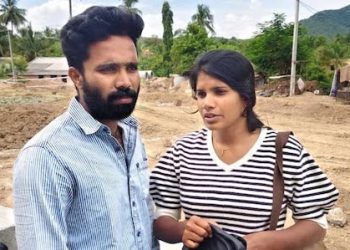 പൊലീസിനെ വെട്ടിച്ച് പ്രതി പുറത്തുചാടി; സ്റ്റേഷന് വെളിയിൽ സ്കൂട്ടറുമായി ഭാര്യ,പ്രതികൾ തമിഴ്നാട്ടിൽ പിടിയിൽ