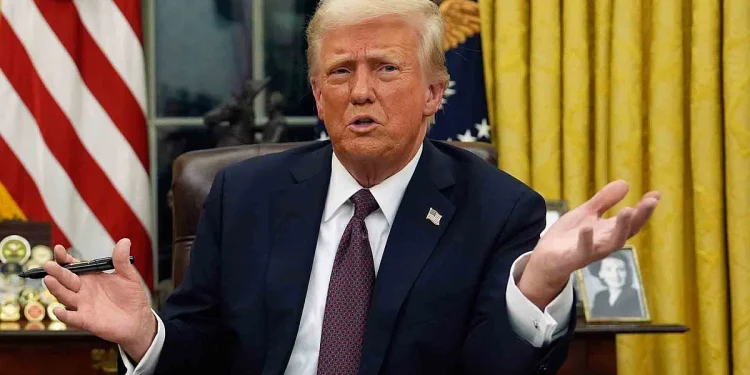 ഇന്ത്യക്കെതിരെ വീണ്ടും ട്രംപ്, തീരുവ ഇനിയും കൂട്ടുമെന്ന് ഭീഷണി