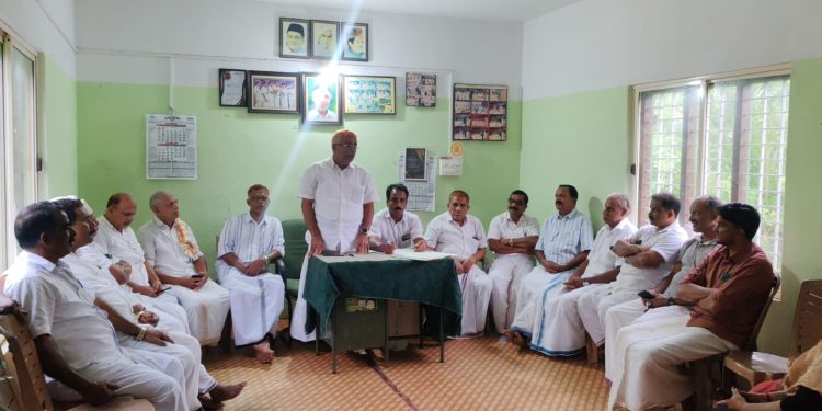 കോറോം,തൊണ്ടർനാട് പഞ്ചായത്തിലെ മുഴുവൻ കരാർ /തത്ക്കാലിക ജീവനക്കാരെയും പിരിച്ചു വിടണമെന്ന് മുസ്ലിം ലീഗ് സ്പെഷ്യൽ കൺവെൻഷൻ