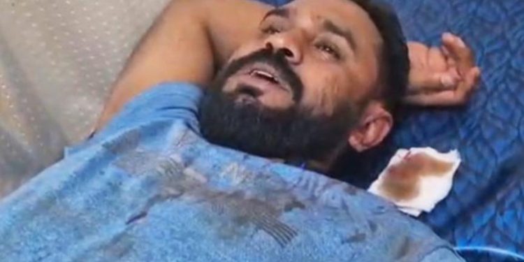 കുടുംബ കലഹത്തിനിടെ പൊലീസും യുവാവും തമ്മില് സംഘര്ഷം: പരിക്ക്