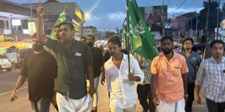 ആർജെഡി നേതാവിനെതിരായ വധശ്രമത്തിൽ ആർവൈെജെഡി പ്രതിഷേധിച്ചു