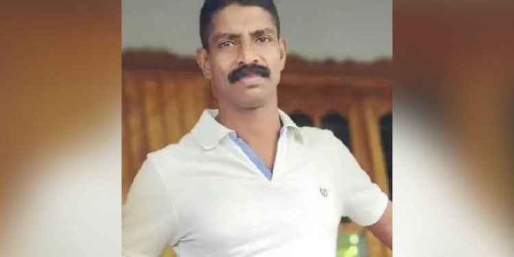 ഹേമചന്ദ്രന്റെ കൊലപാതകം; 400 പേജുള്ള കുറ്റപത്രം സമർപ്പിച്ച് പൊലീസ്കഹേമചന്ദ്രന്റെ കൊലപാതകം; 400 പേജുള്ള കുറ്റപത്രം സമർപ്പിച്ച് പൊലീസ്