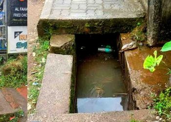 സൂക്ഷിച്ചാൽ ദുഃഖിക്കേണ്ട! അപകടക്കെണിയൊരുക്കി ഫൂട്ട്പാത്ത്