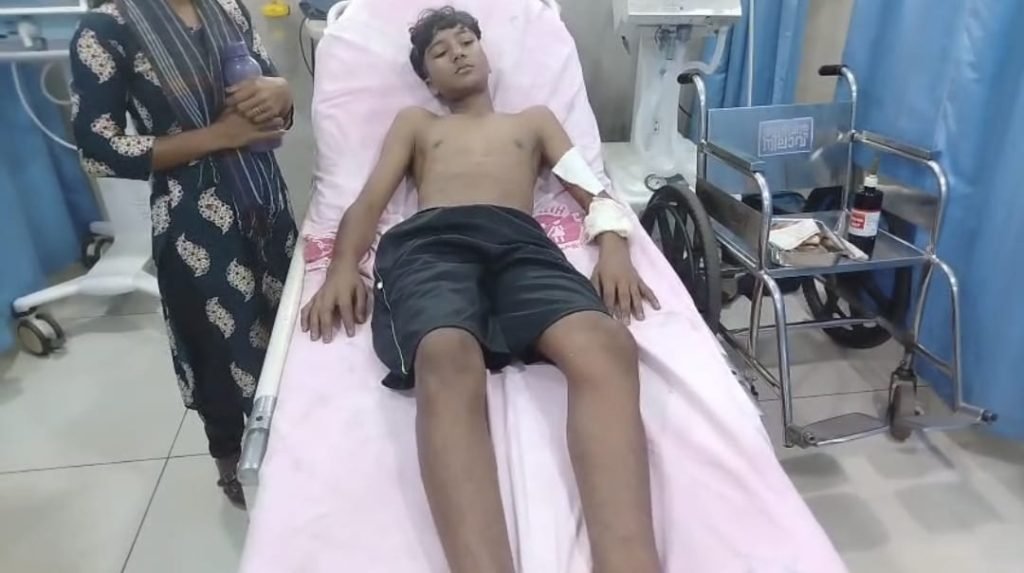 വയനാട്ടിൽ വന്യജീവിയുടെ ആക്രമണത്തിൽ വിദ്യാർത്ഥിക്ക് പരിക്ക്