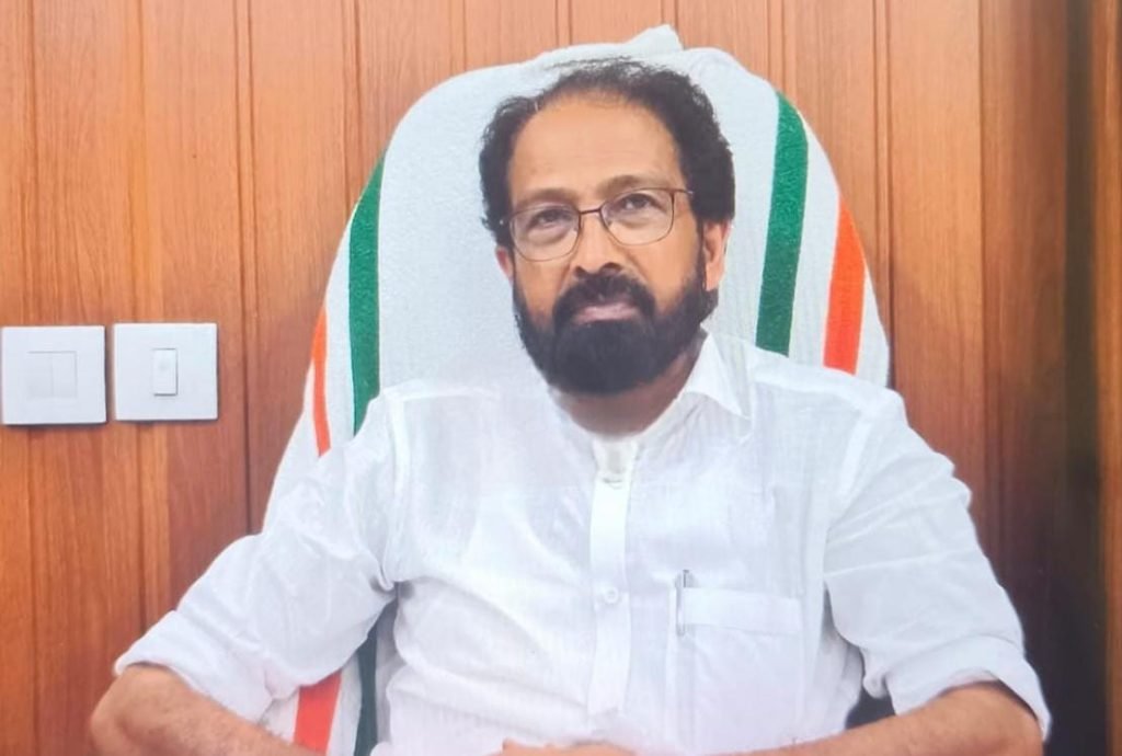 വയനാട് ഡിസിസി പ്രസിഡണ്ടായി ടി.ജെ ഐസക് ചുമതലയേറ്റു