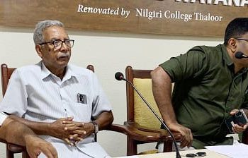 കല്‍പ്പറ്റ ജിഎല്‍പി സ്‌കൂള്‍ ടൗണ്‍ഷിപ്പിലേക്ക് മാറ്റുന്നതിനു നടപടി സ്വീകരിക്കാതെ നഗരസഭ