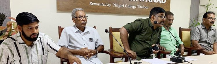 കല്പ്പറ്റ ജിഎല്പി സ്കൂള് ടൗണ്ഷിപ്പിലേക്ക് മാറ്റുന്നതിനു നടപടി സ്വീകരിക്കാതെ നഗരസഭ