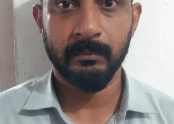 വസ്ത്രവ്യാപാര സ്ഥാപനത്തിൽ മോഷണം: ബില്ലടക്കാതെ വസ്ത്രങ്ങൾ കടത്തിയ ഫ്രണ്ട് ഓഫീസ് മാനേജർ അറസ്റ്റിൽ