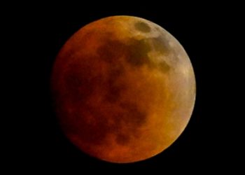 ഇന്ന് മാനത്ത് വർണ്ണചിത്രം വിരിയും, പൂർണ്ണചന്ദ്രഗ്രഹണം സംഭവിക്കുക രാത്രിയോടെ; ഇന്ത്യയിൽ മുഴുവനായും ദൃശ്യമാകും