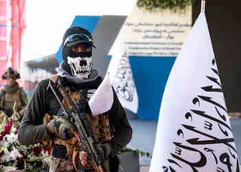 അഫ്ഗാനിൽ ഇന്റർനെറ്റ് നിരോധിച്ച് താലിബാൻ, പൂർണ ‘ബ്ലാക്ക്ഔട്ട്’; വിമാന സർ‌വീസുകളും നിലച്ചു