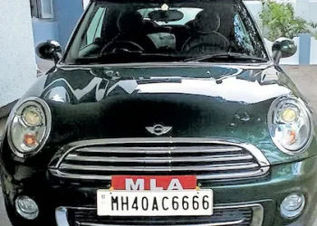 മന്ത്രിപത്നിയുടെ കാർ പുതുച്ചേരി ‌വഴി, രേഖകളിൽ കൃത്രിമം; റജിസ്ട്രേഷൻ പുതുച്ചേരിയിലെ കടയുടെ വിലാസത്തിൽ