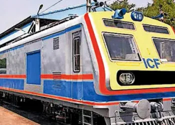 മോഷണം തടയാൻ ശ്രമിക്കുന്നതിനിടെ ട്രാക്കിൽ വീണ് ഡോക്ടറുടെ കൈപ്പത്തിയറ്റു; പ്രതി കോഴിക്കോട്ട് പിടിയിൽ