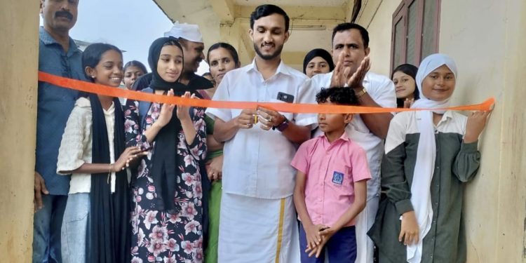 കുഞ്ഞോം സ്കൂളിൽ റീഡിംഗ് ലോഞ്ച് ഉദ്ഘാടനം ചെയ്തു