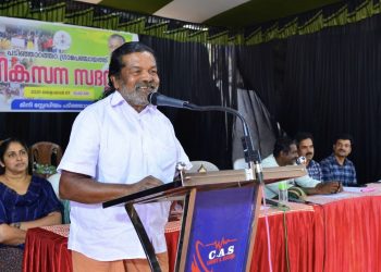 ചെറുവയല് രാമനെ ആദരിച്ച് പടിഞ്ഞാറത്തറ ഗ്രാമപഞ്ചായത്ത് ഭരണസമിതി