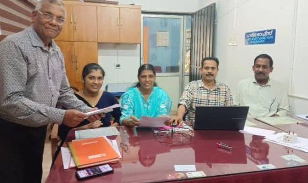 77-ാം വയസ്സിൽ ബിരുദ പഠനത്തിനൊരുങ്ങി നാരായണൻ മാസ്റ്റർ