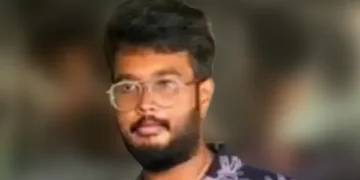 ആഡംബര ബൈക്ക് വാങ്ങാൻ പണത്തിനായി മാതാപിതാക്കളെ ആക്രമിച്ചു: പിതാവിന്റെ അടിയേറ്റ മകൻ മരിച്ചു