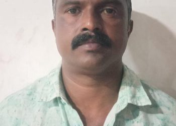 വിൽപ്പനക്കായി സൂക്ഷിച്ച വിദേശ മദ്യവും വില്പന നടത്തി കിട്ടിയ പണവുമായി ഒരാൾ പിടിയിൽ