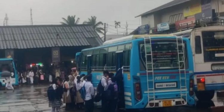 സ്വകാര്യബസ് പണിമുടക്ക് പിൻവലിച്ചു