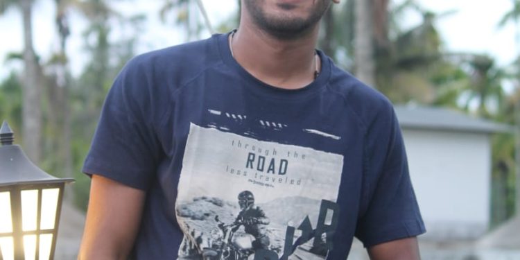 വാഹനാപകടത്തിൽ യുവാവ് മരിച്ചു