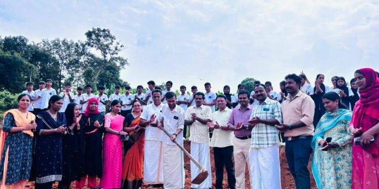 വാരാമ്പറ്റയിൽഒരുകോടിയുടെ കെട്ടിടം:പ്രവൃത്തി ആരംഭിച്ചു